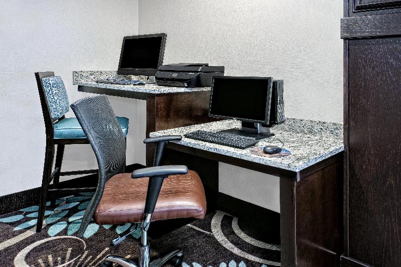 فندق Staybridge Suites Lubbock   University Area, An Ihg