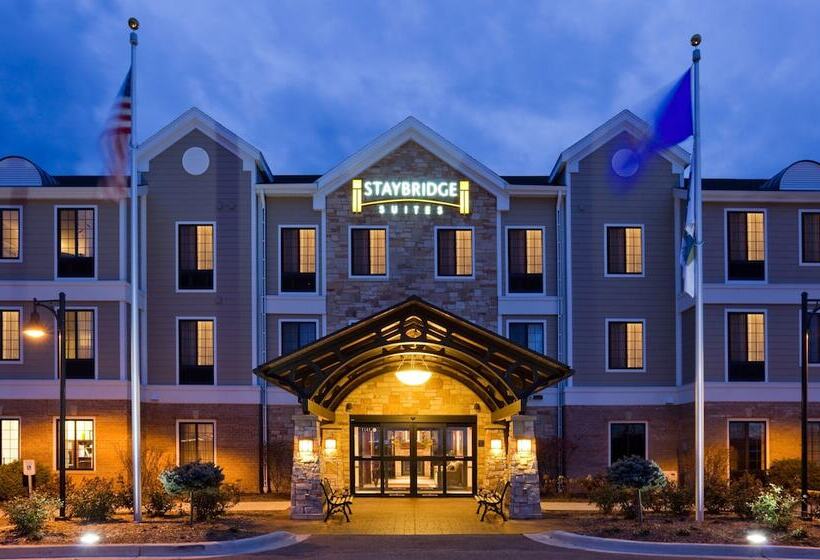 בית מלון כפרי Staybridge Suites Milwaukee West Oconomowoc, An Ihg