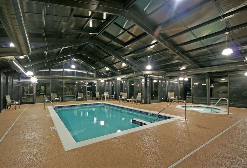 호텔 Staybridge Suites Newport News