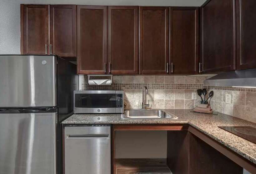 호텔 Staybridge Suites Newport News