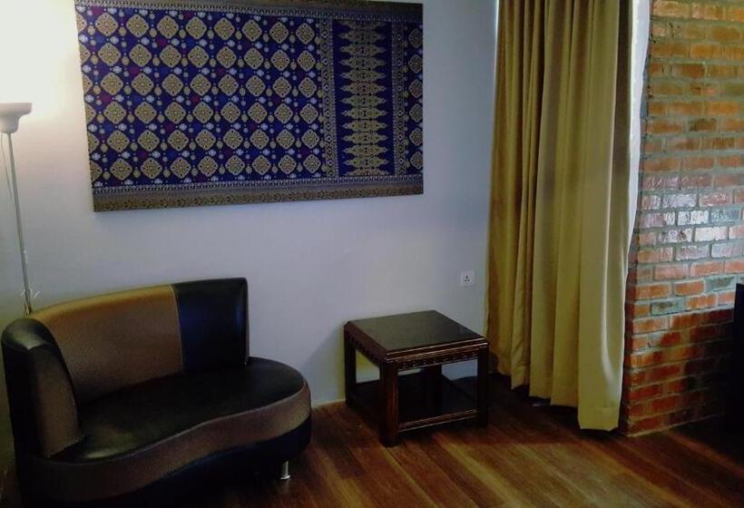 Super 8 Hotel @ Georgetown