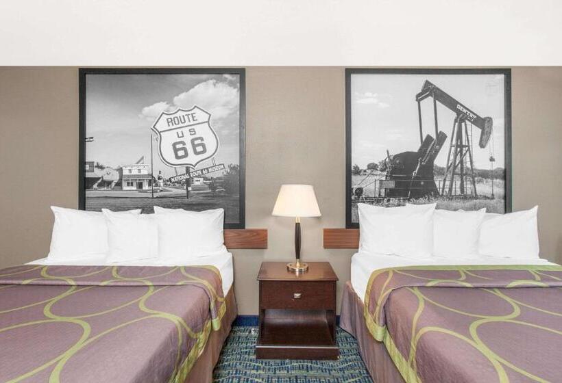 فندق Super 8 By Wyndham Oklahoma City