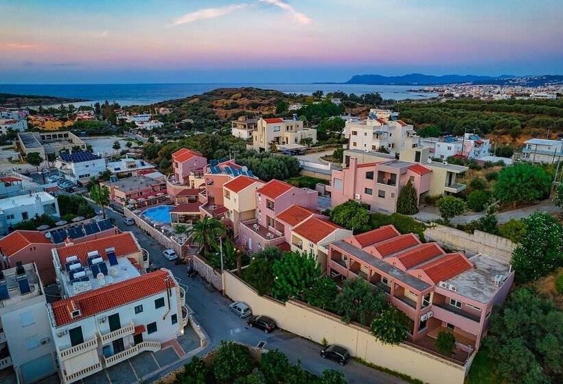 בית מלון כפרי Theos Village Apartments