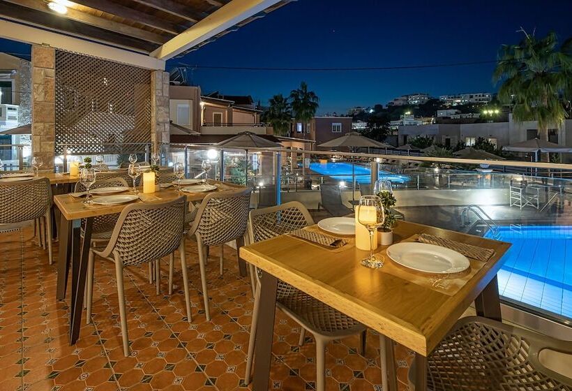 בית מלון כפרי Theos Village Apartments