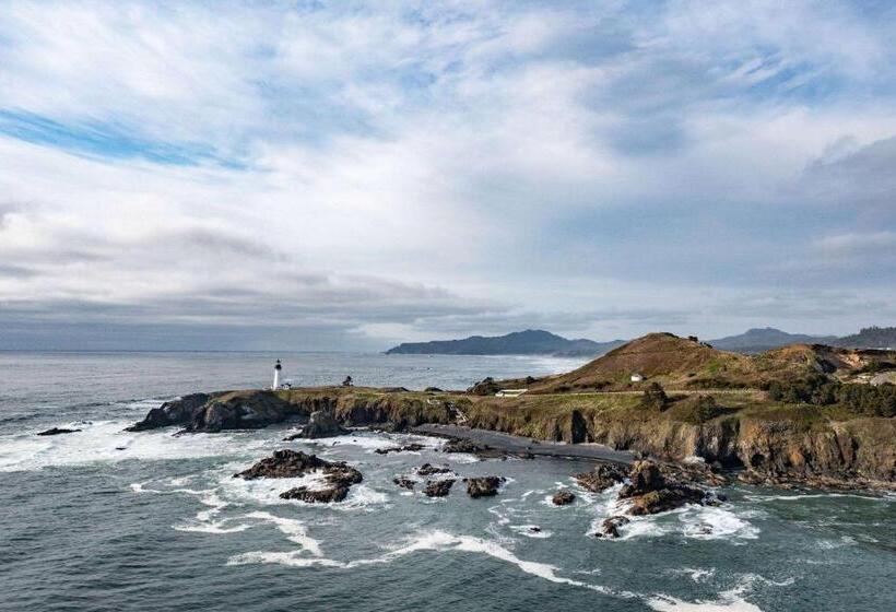 فندق Travelodge By Wyndham Newport