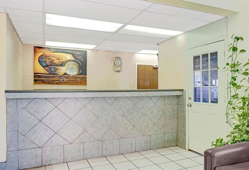 هتل Travelodge Tucson AZ