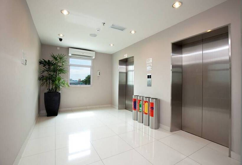 Tune Hotel   Danga Bay Johor