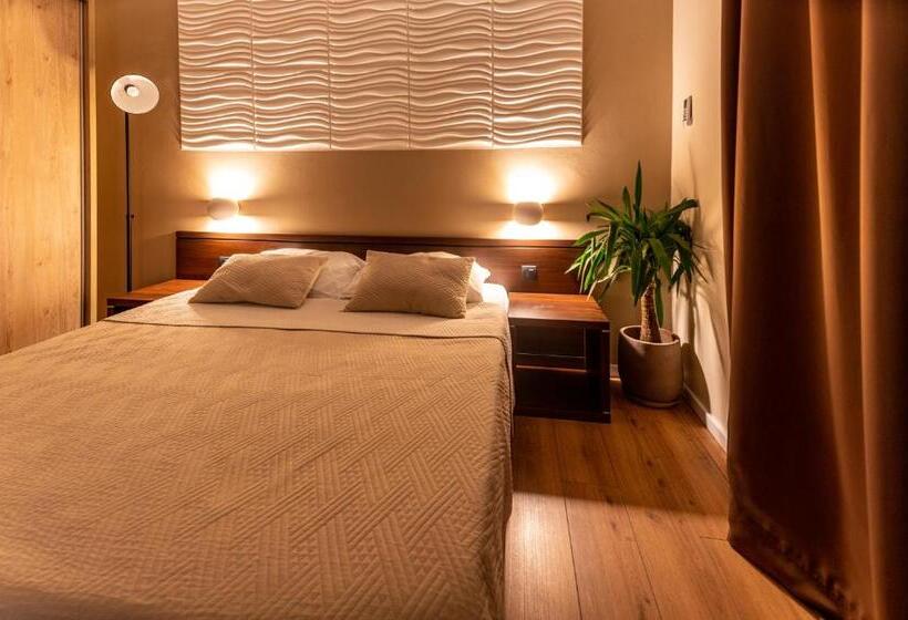 호텔 Villa Maimare