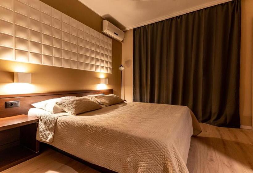 호텔 Villa Maimare