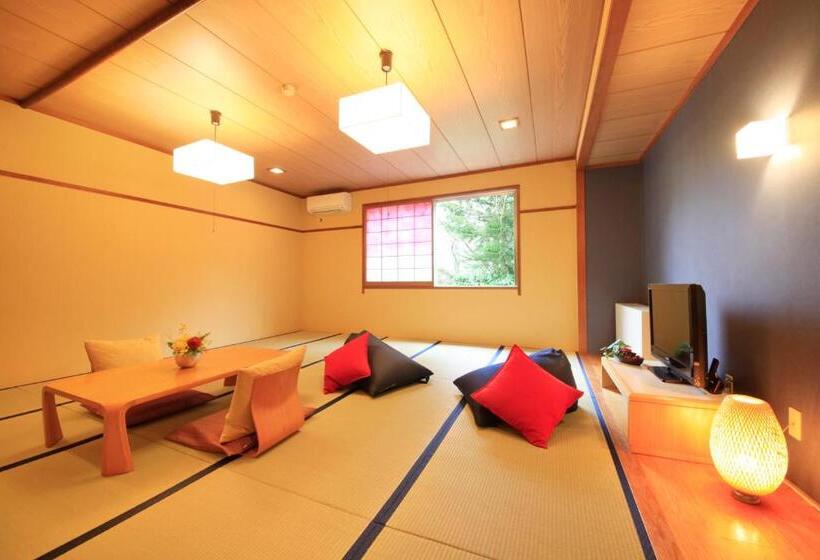 هتل Yutorelo Karuizawa