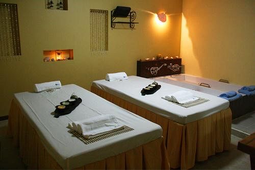 Island Cove Hotel & Leisure Park