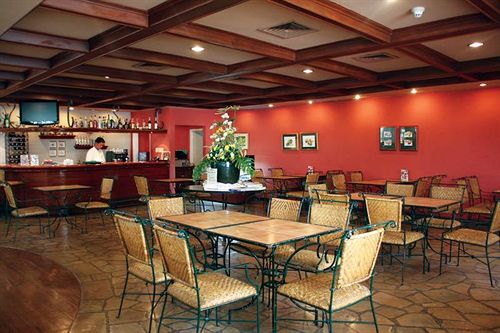 Island Cove Hotel & Leisure Park