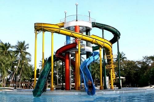 Island Cove Hotel & Leisure Park