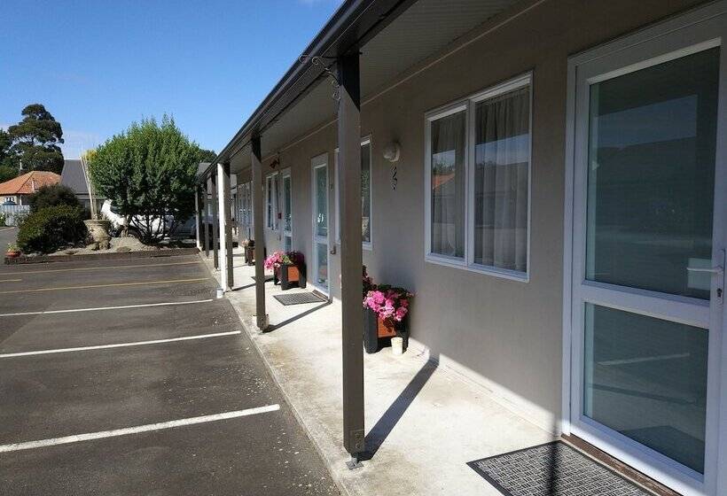 فندق على الطريق Braemar Motor Lodge