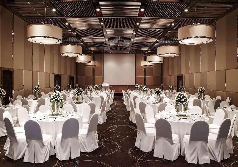 Novotel Saigon Centre