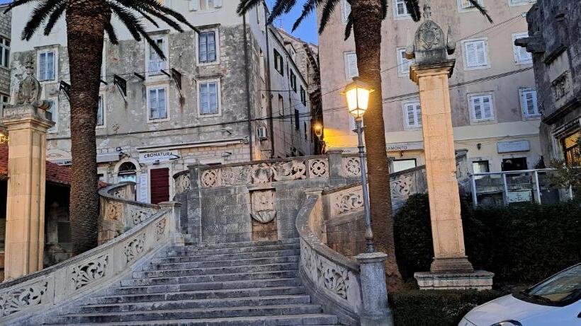 ペンション Accommodation Old Town Vitaic