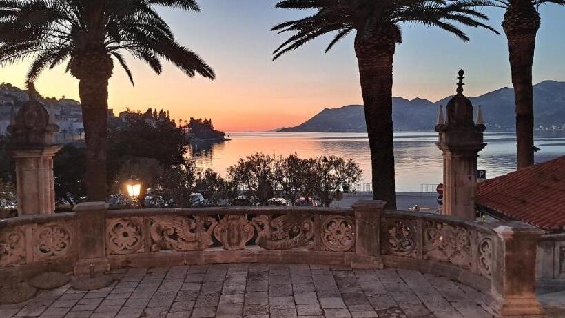 ペンション Accommodation Old Town Vitaic