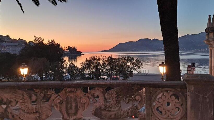 ペンション Accommodation Old Town Vitaic