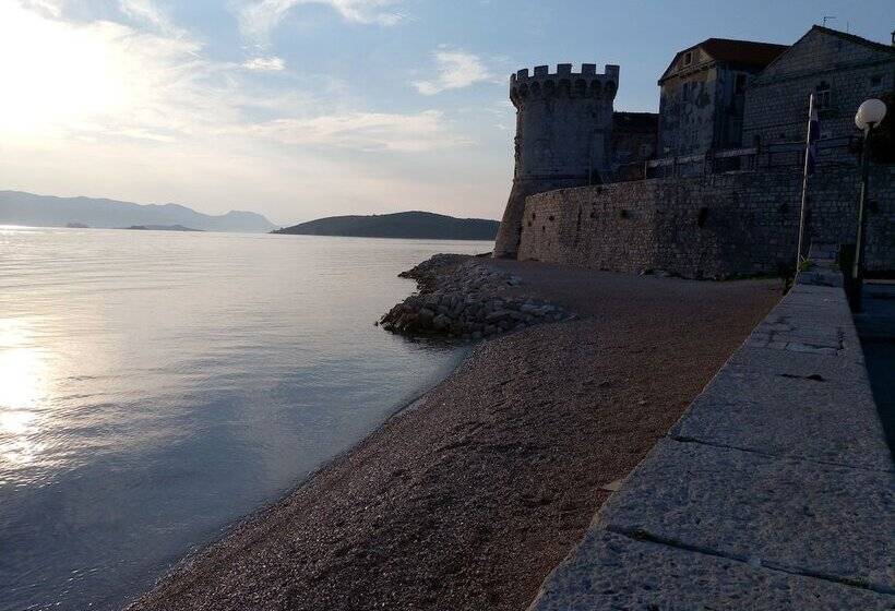 ペンション Accommodation Old Town Vitaic