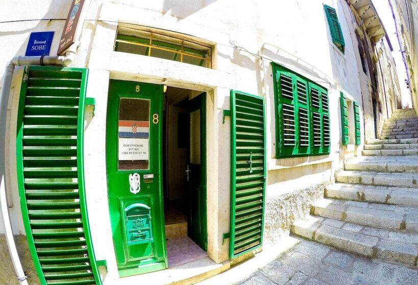 ペンション Accommodation Old Town Vitaic