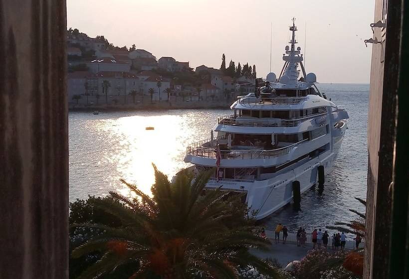 ペンション Accommodation Old Town Vitaic