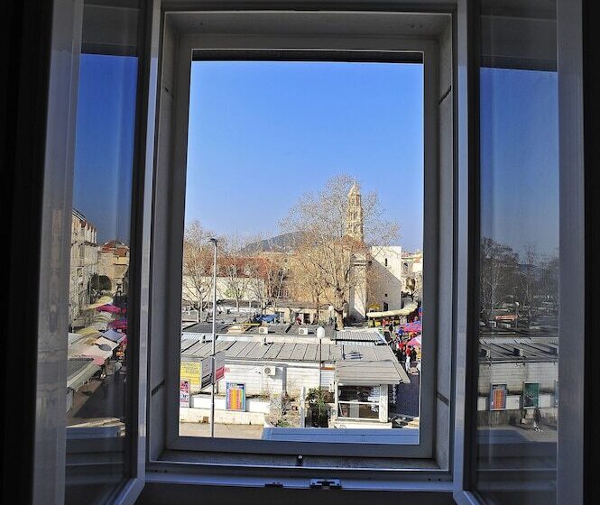 پانسیون Guesthouse Bulovic