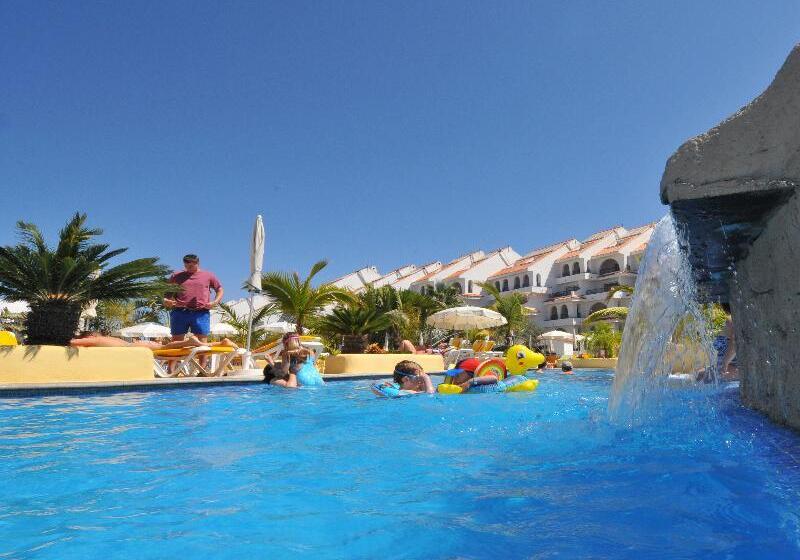 リゾートホテル Paradise Park Fun Lifestyle