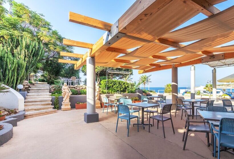 Ax Sunny Coast Resort & Spa