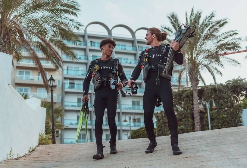 Ax Sunny Coast Resort & Spa