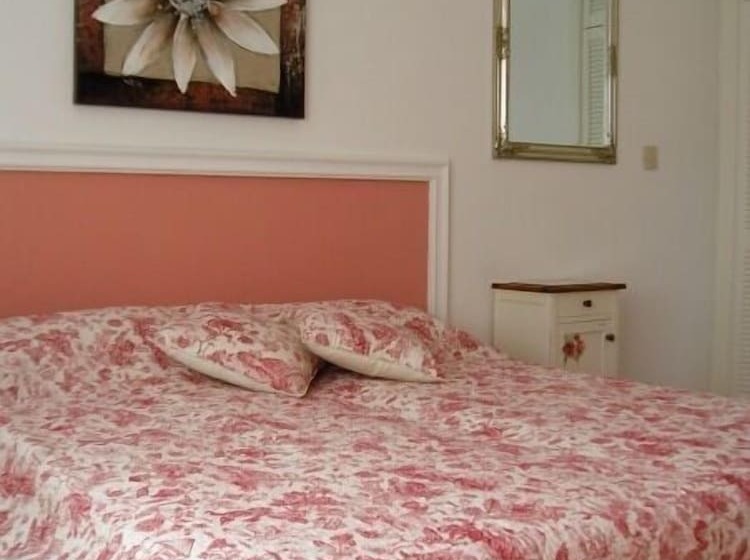 Villa Mandolina Apartments