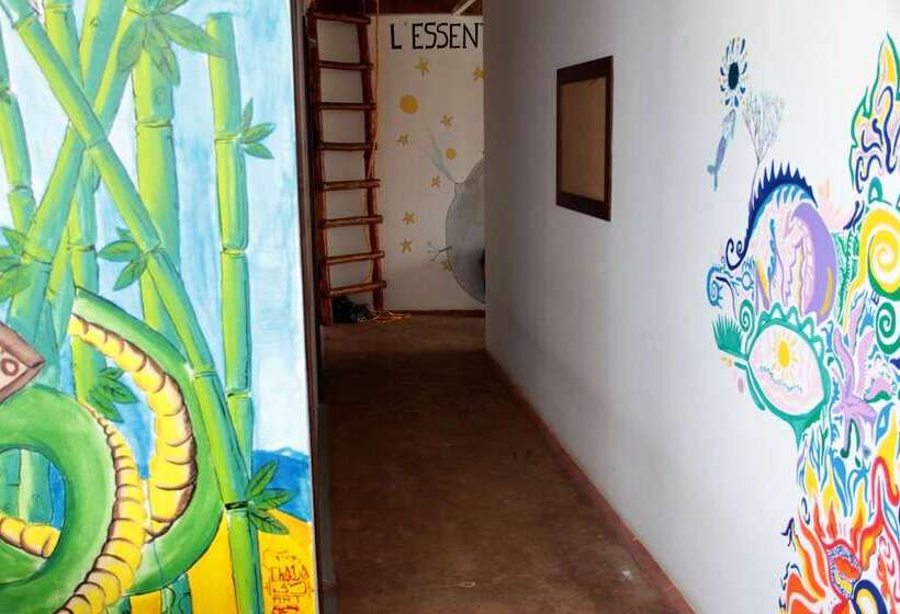 ホテル Bambu Hostel