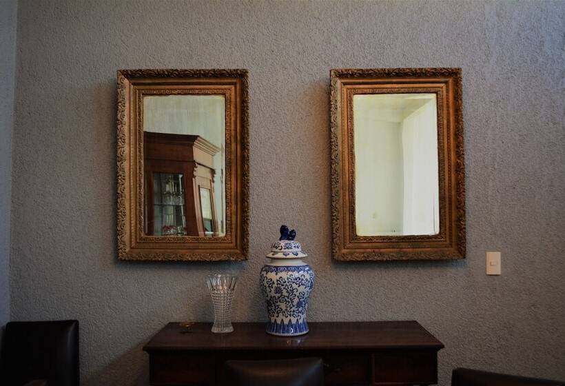 فندق Casa Marfil   Hostel