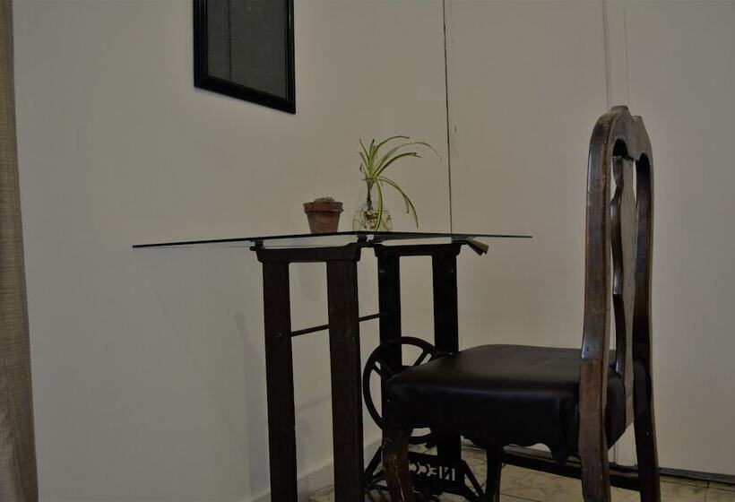 فندق Casa Marfil   Hostel