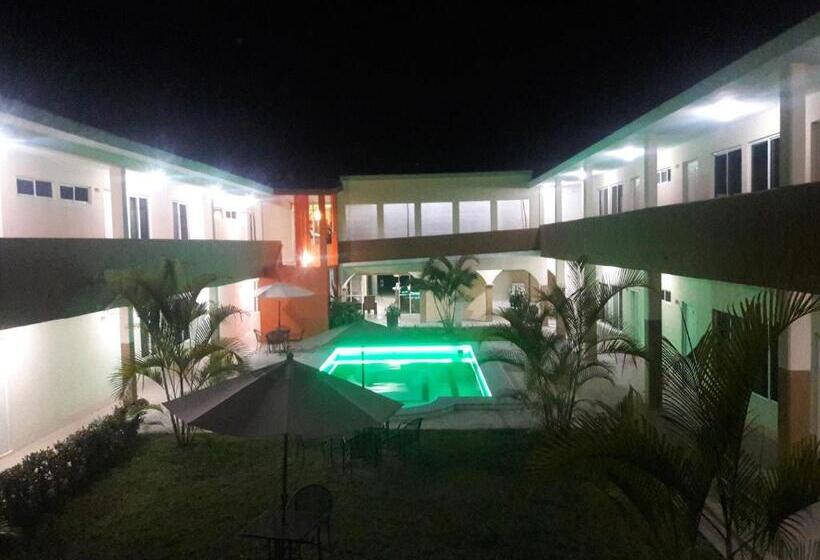 ホテル Vista Verde