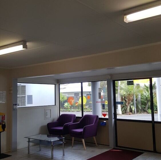 Auckland North Shore Motels & Holiday Park