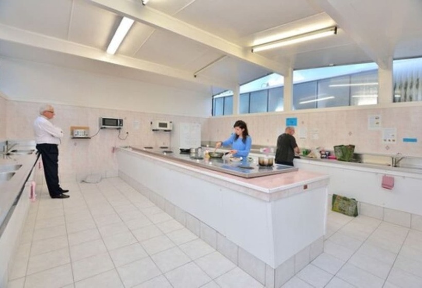 Auckland North Shore Motels & Holiday Park