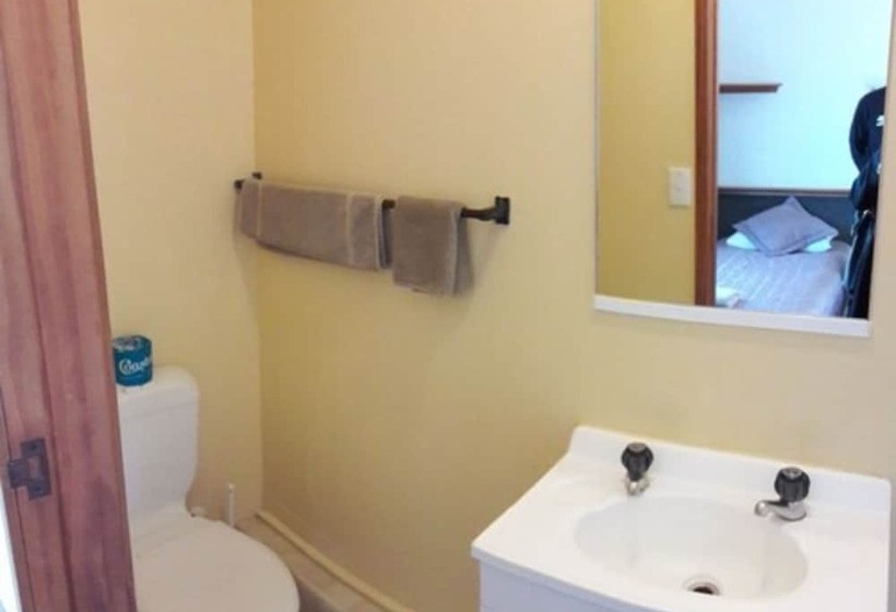 Auckland North Shore Motels & Holiday Park