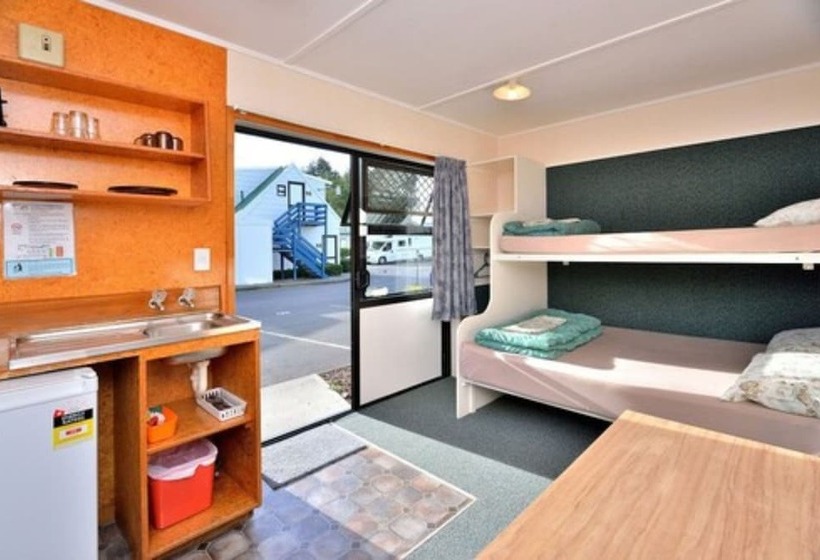 Auckland North Shore Motels & Holiday Park