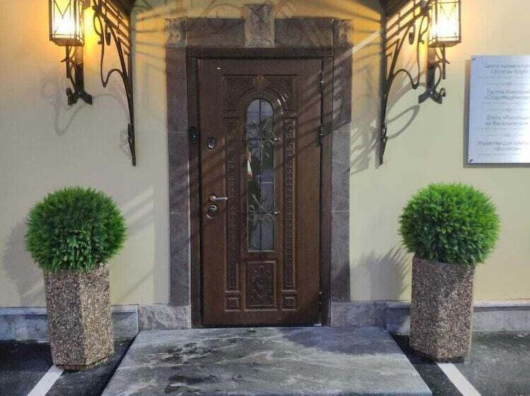 ベッドアンドブレックファースト Rinaldi On Vasilievskom