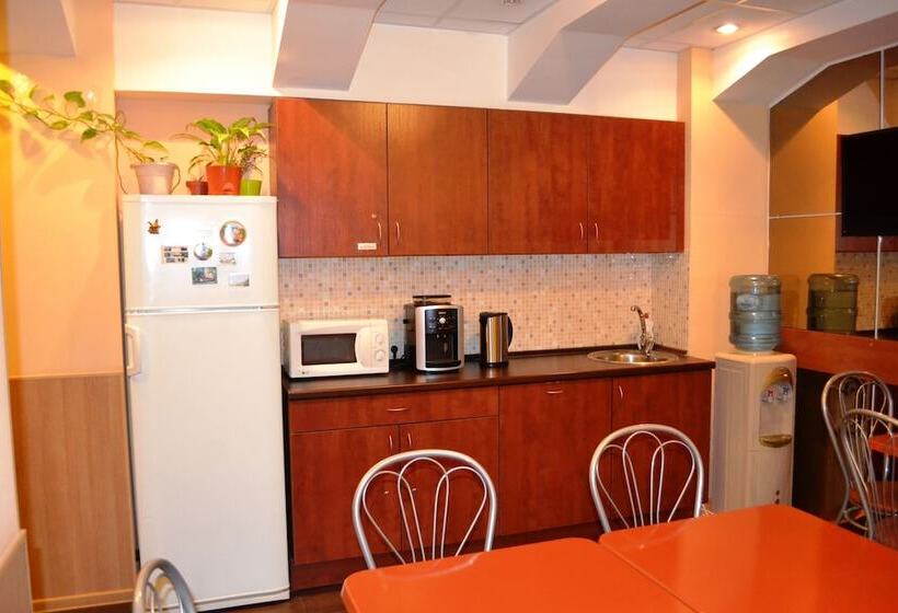 ベッドアンドブレックファースト Rinaldi On Vasilievskom