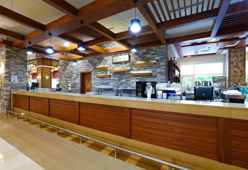 Crystal De Luxe Resort & Spa   All Inclusive