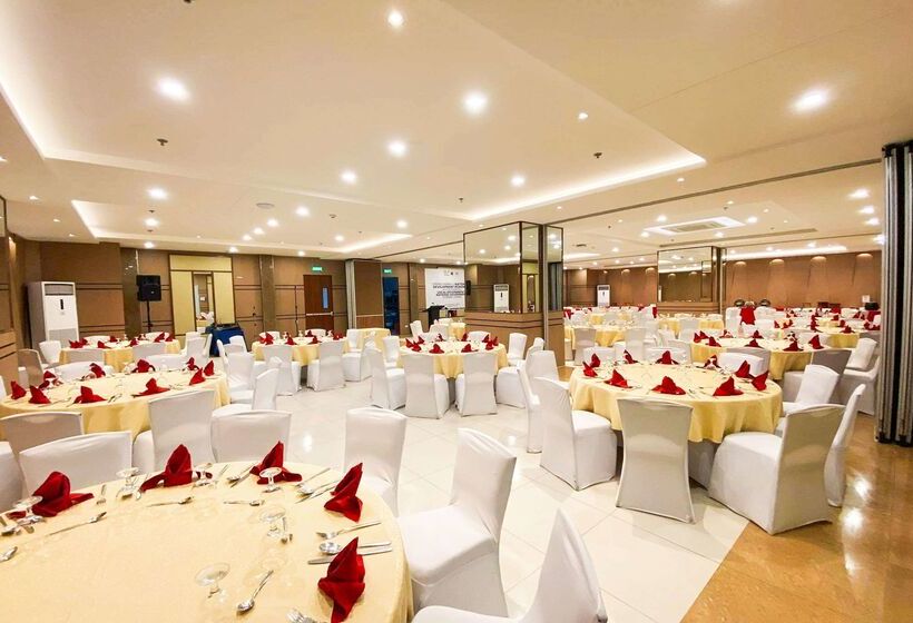 Days Hotel By Wyndham Iloilo