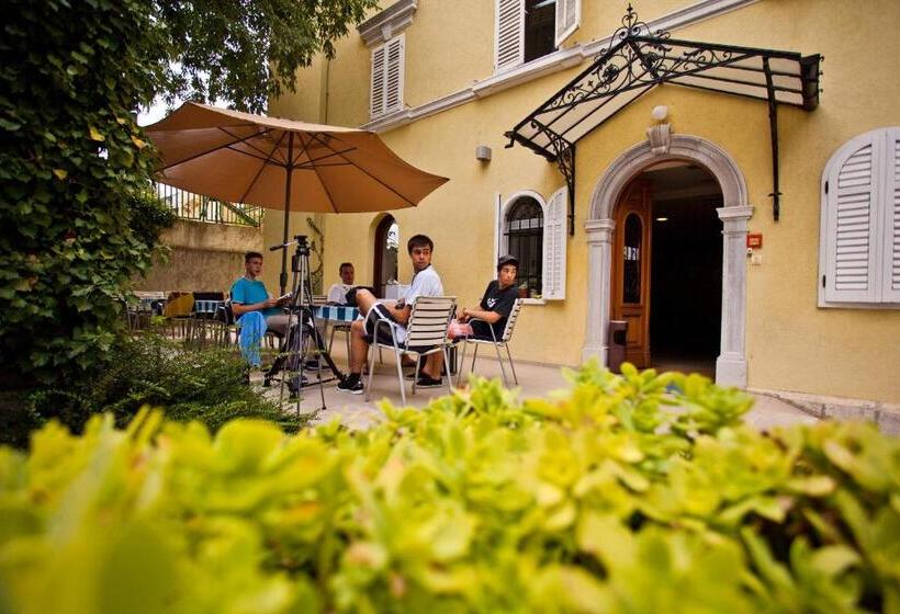 Hi Hostel Rijeka