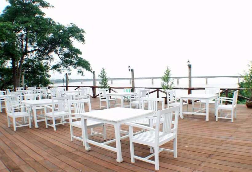 هتل Arawan Riverside
