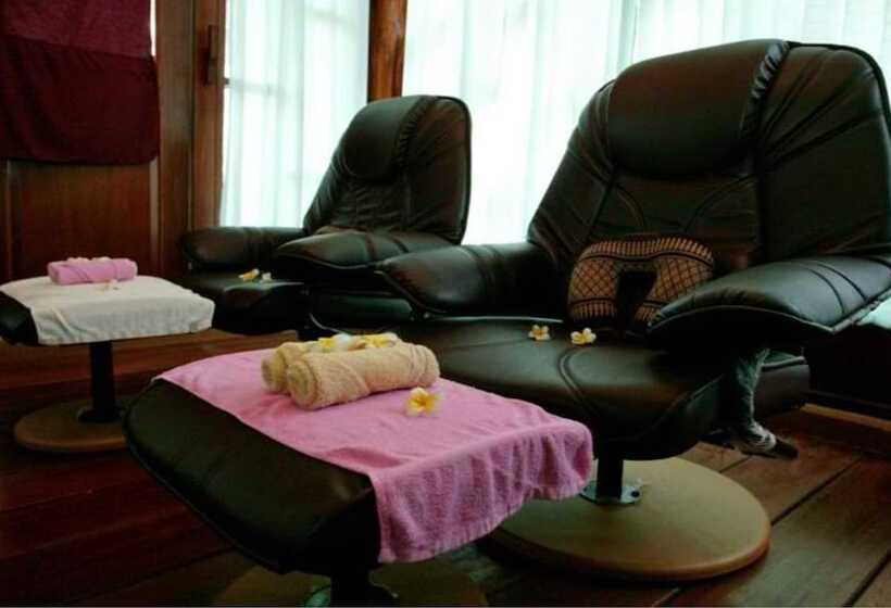 בית מלון כפרי Arawan Riverside