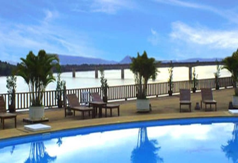 בית מלון כפרי Arawan Riverside