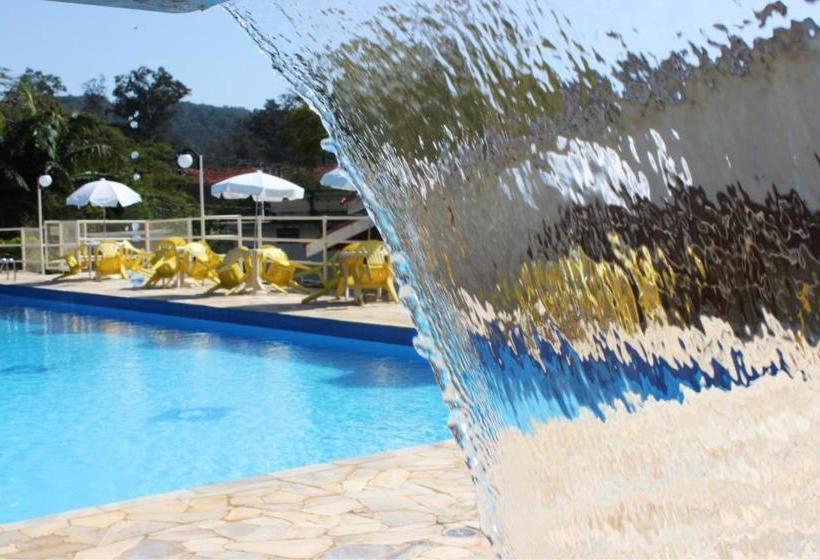 ホテル Avenida Charme