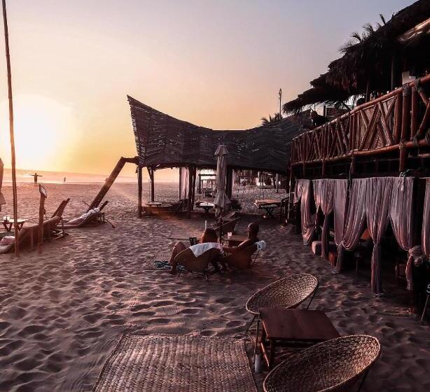 בית מלון כפרי Baxar