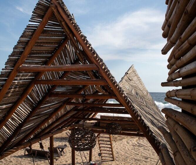 בית מלון כפרי Baxar