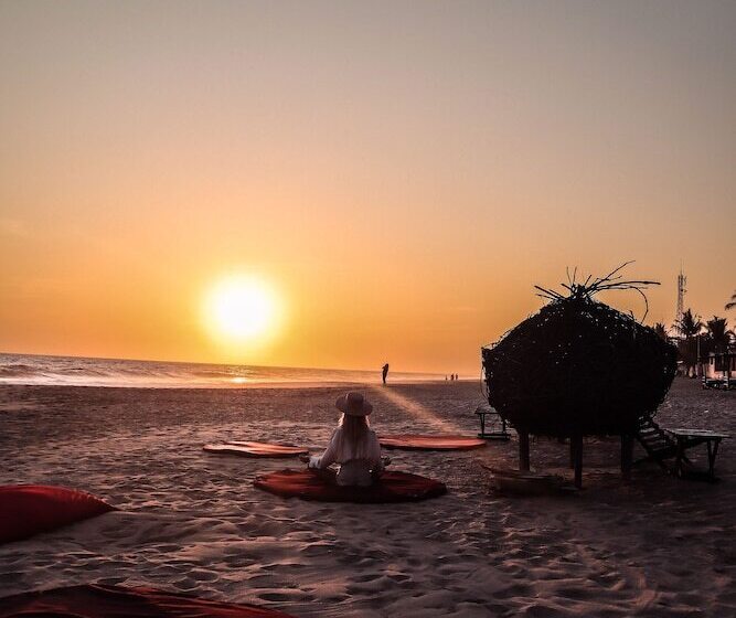 בית מלון כפרי Baxar